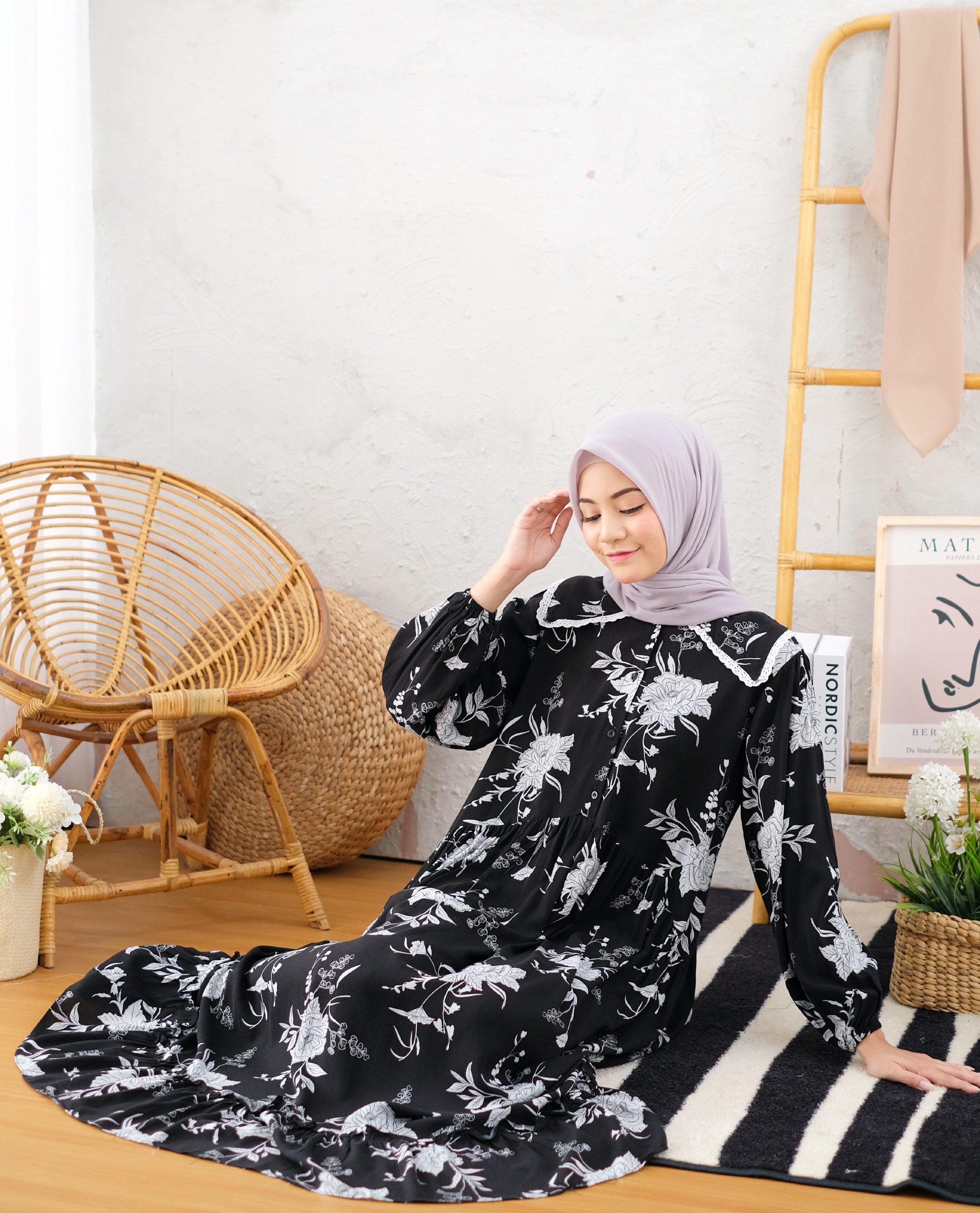 black (7)