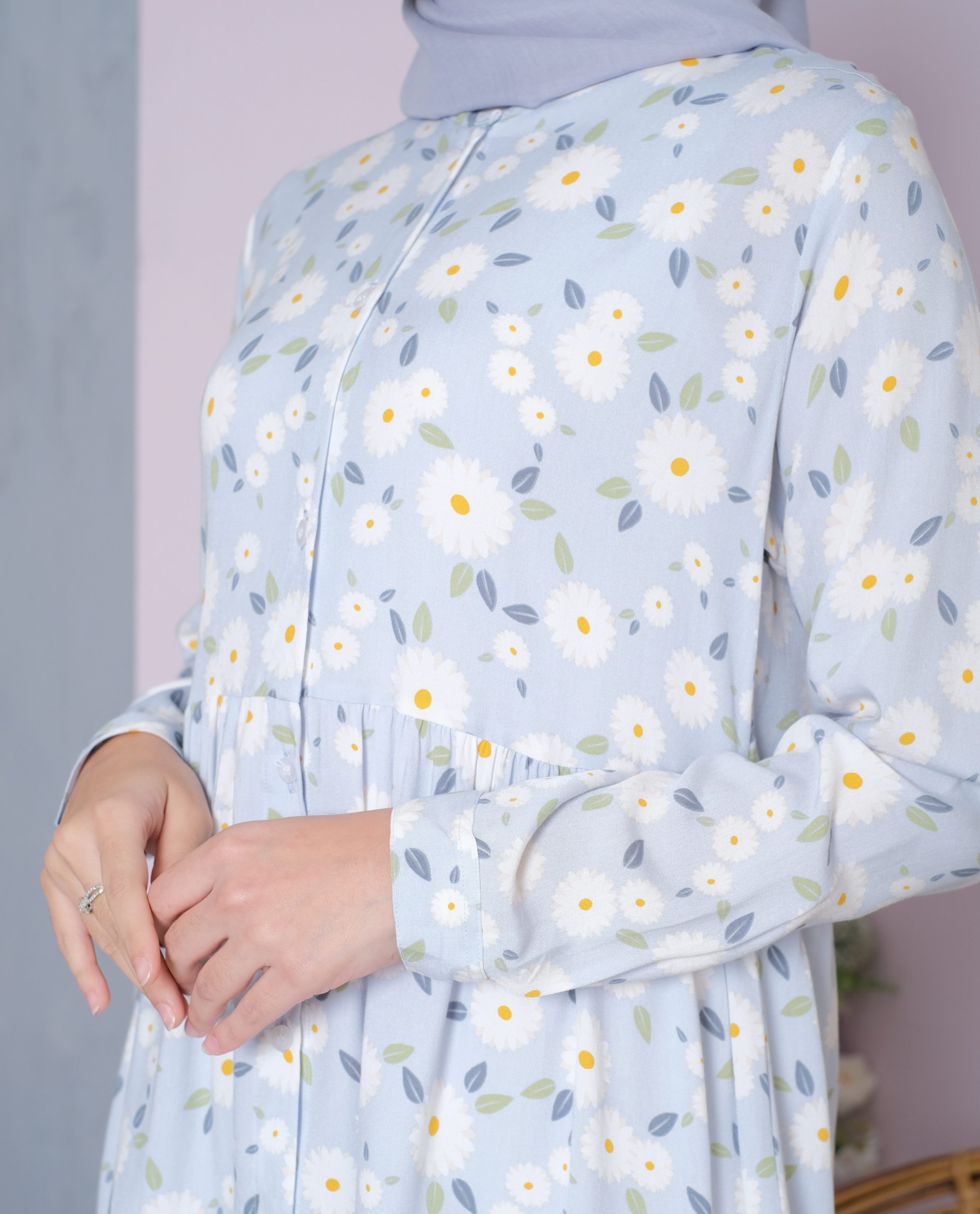 flower soft blue (1)