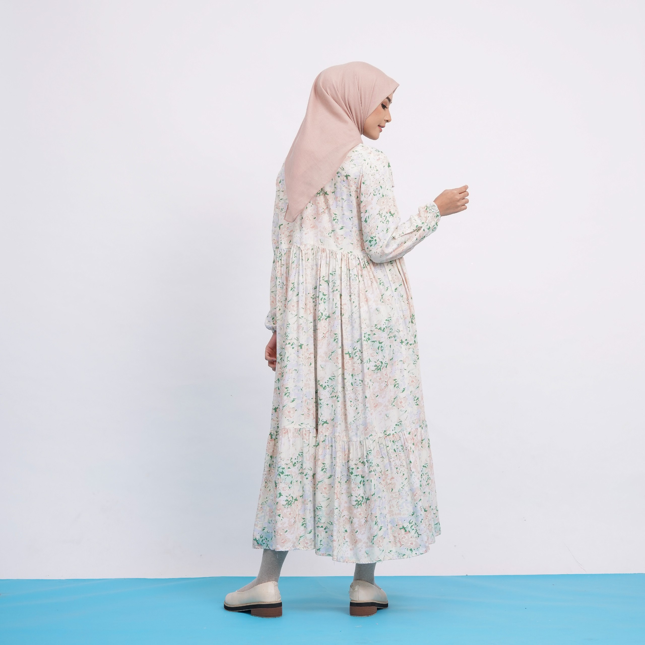 milky peach (2)