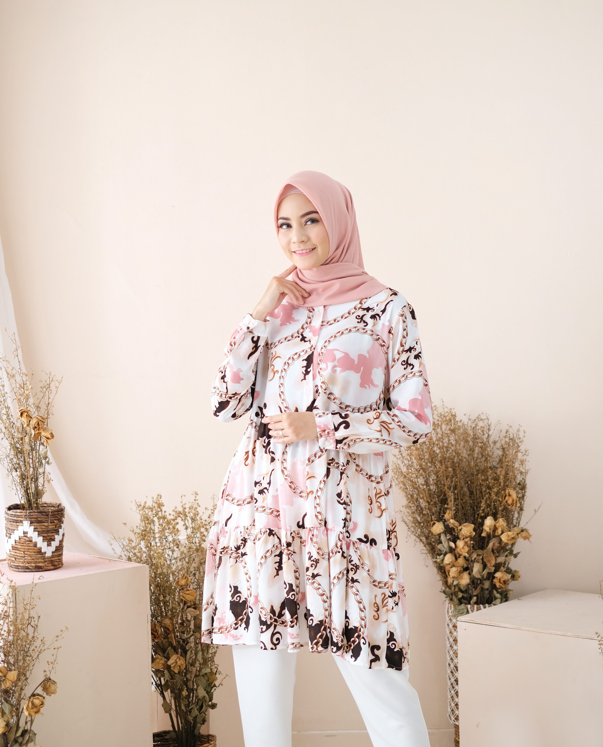 pink chain (1)